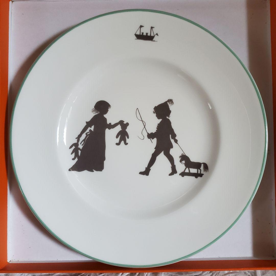 極美品 HERMES エルメス シルエット デザートプレート 20cm 箱付