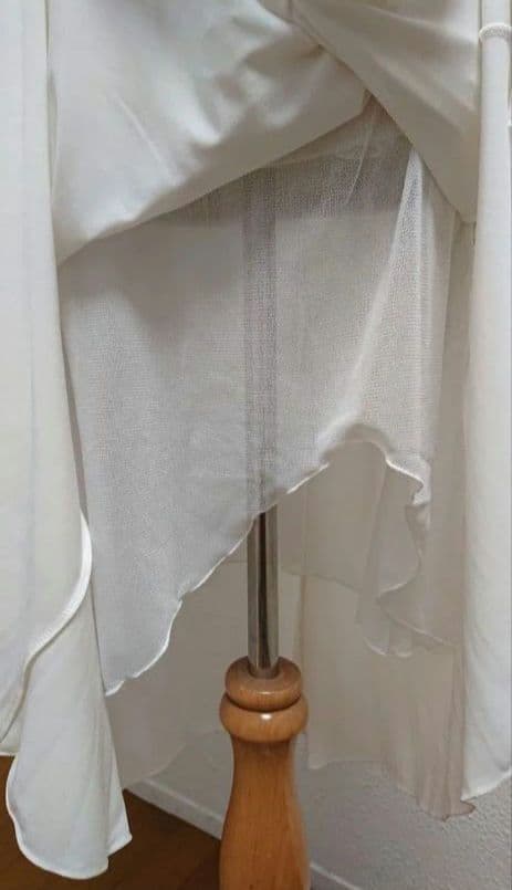 SALE☆チャコット　社交ダンス　スカート 白 S フリル 定価20900円