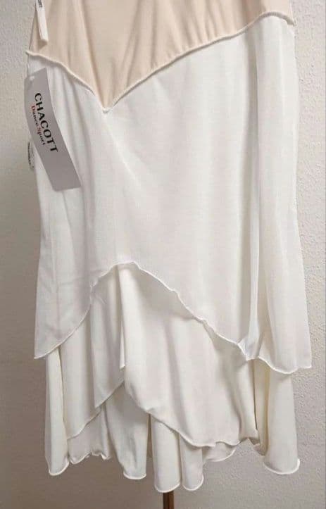 SALE☆チャコット　社交ダンス　スカート 白 S フリル 定価20900円