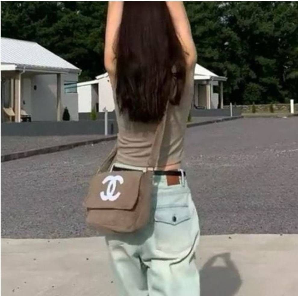 けーー ショルダーバッグ ベージュ ノベルティ