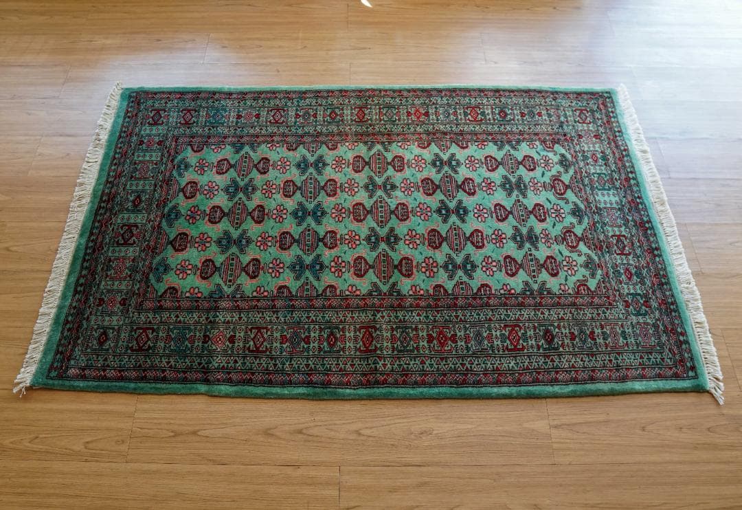 パキスタン手織り絨毯 ヴィンテージラグ 155×97cm . 1970年代