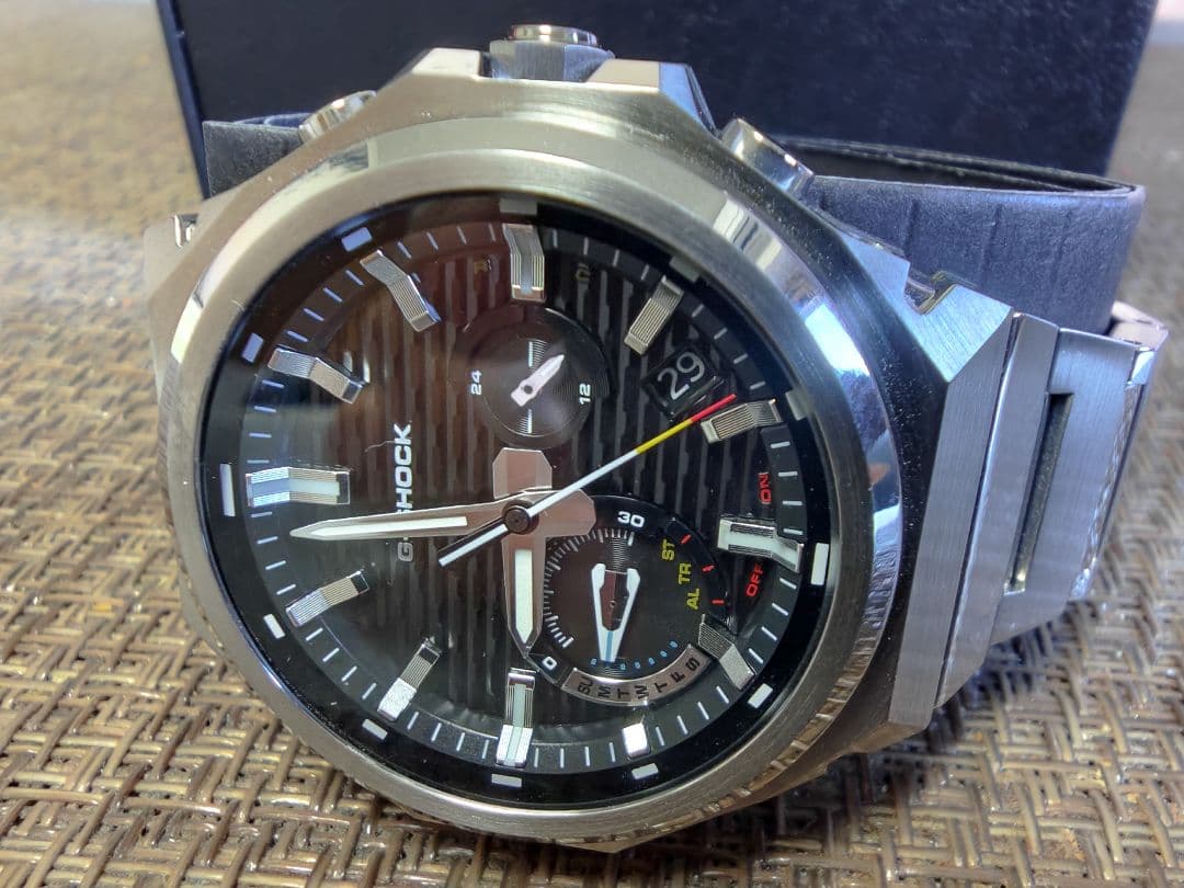 薬*寺様 G-SHOCK GST-B1000D-1AJF Gスチール2025年モ