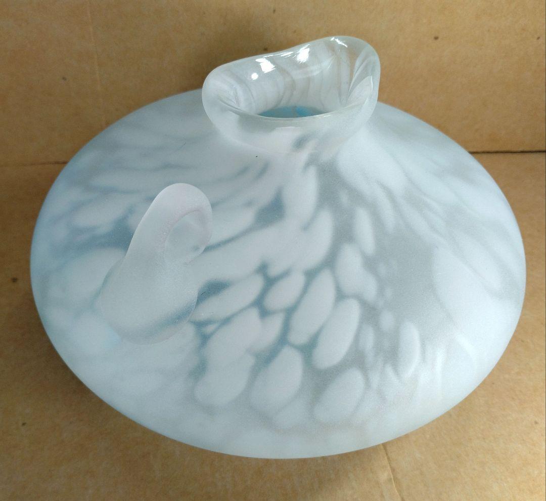 【本物保証】藤田喬平 手吹 花瓶(水色系,手付) 共箱 栞2 極美品 高島屋