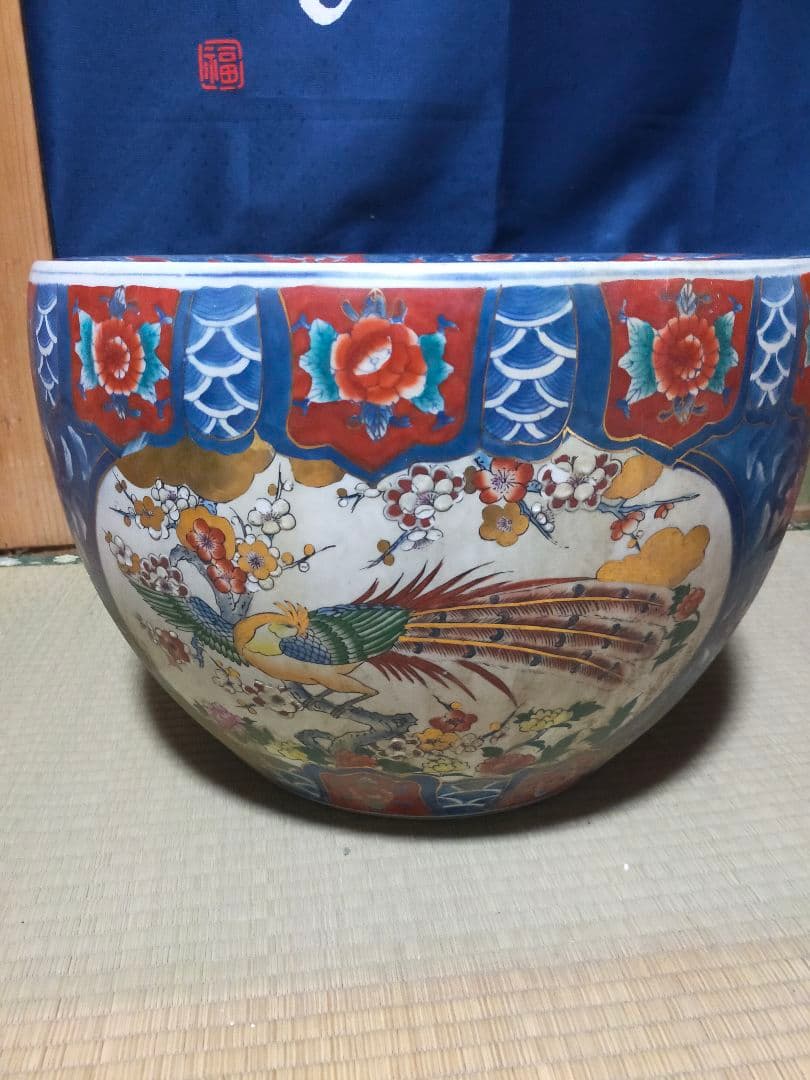 伊万里焼　有田焼　色絵孔雀図火鉢　アンティーク　昭和レトロ　作家者