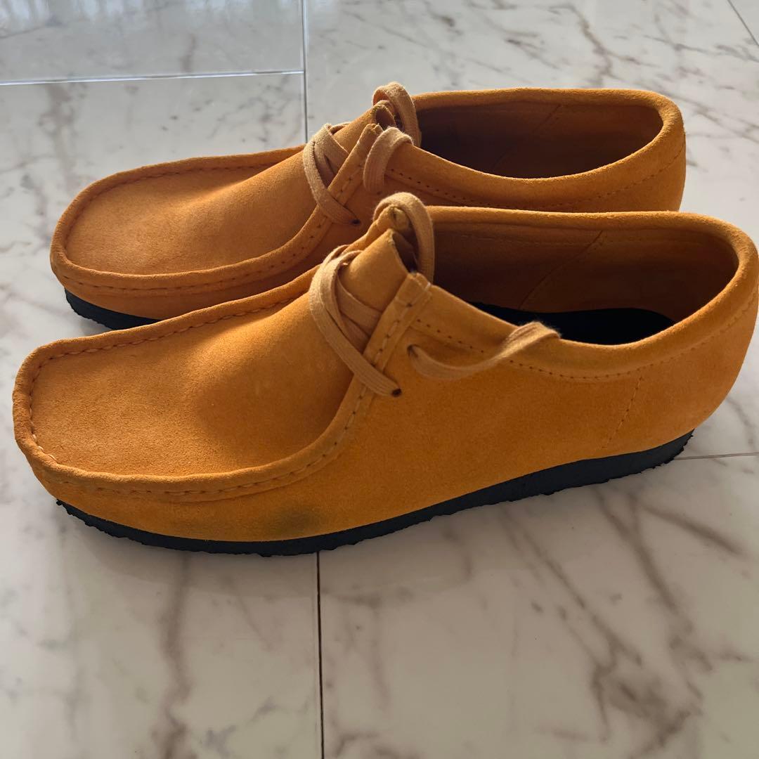 CLARKS オリジナル モカシン イエロー