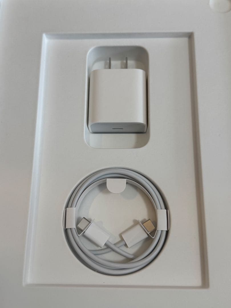 Apple iPad Air 5 10.9インチ　スペースグレー　64GB