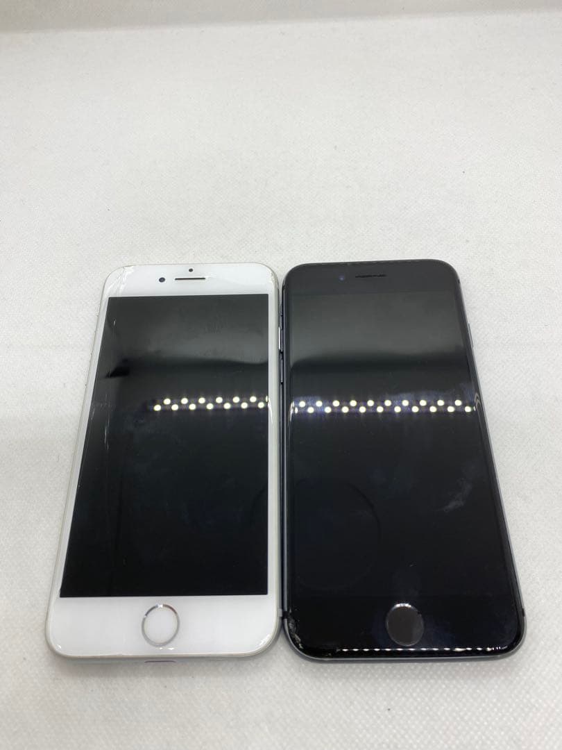 セット2台 Iphone 8 64GB Sim フリー