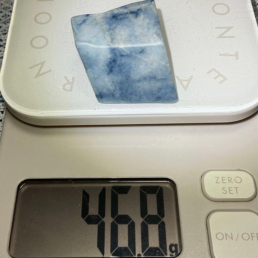 【専用】コン沢翡翠　原石　46.8g（137）