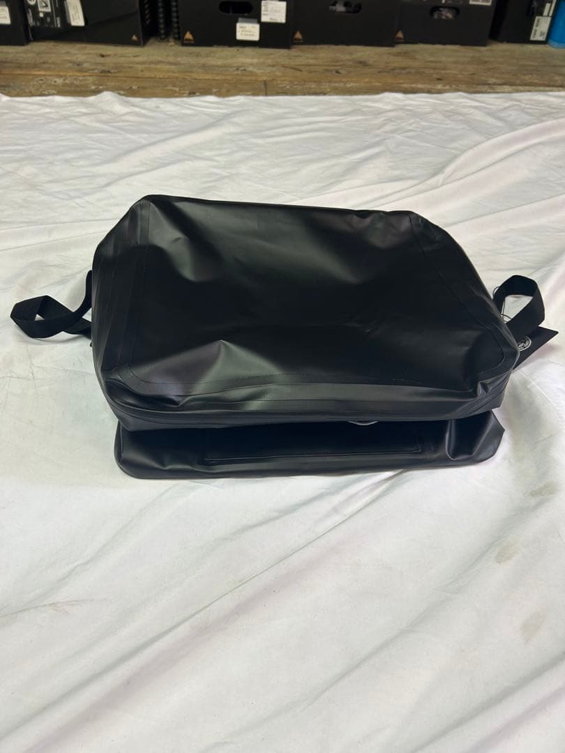 【新品】RAIN OR SHINE SOFT CONTANER L 40L