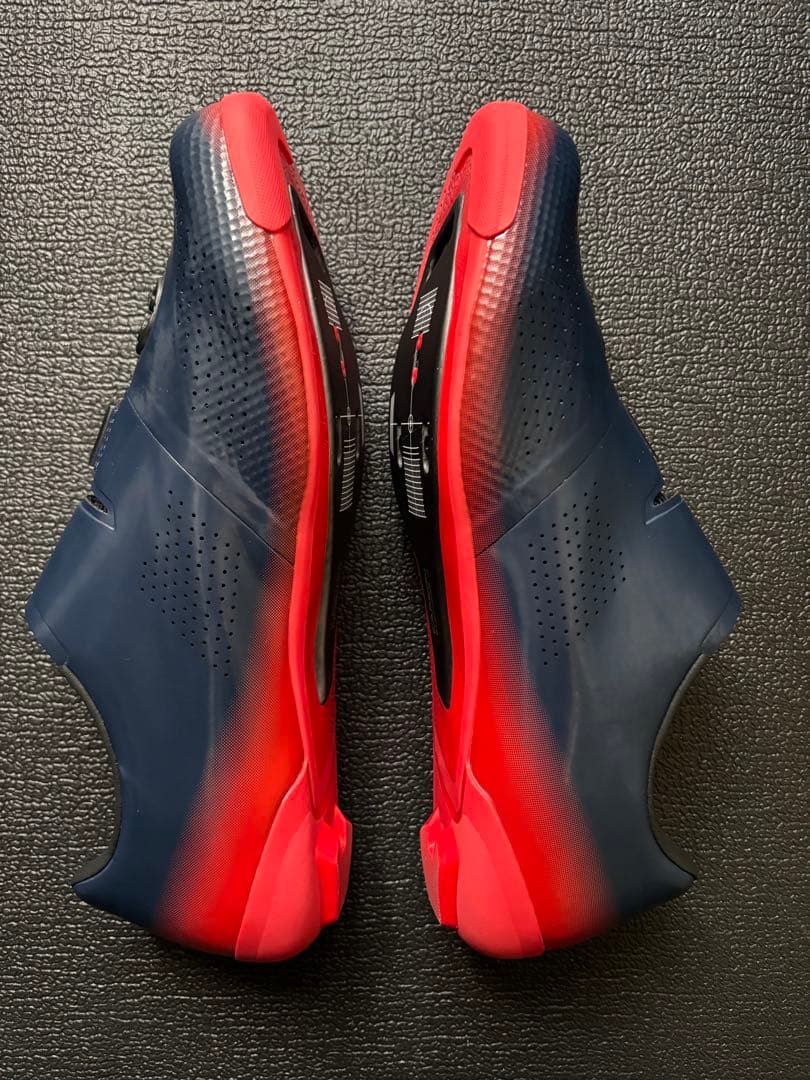 シマノ　RC7（SH-RC702）ブラック SPD-SL ロードシューズ