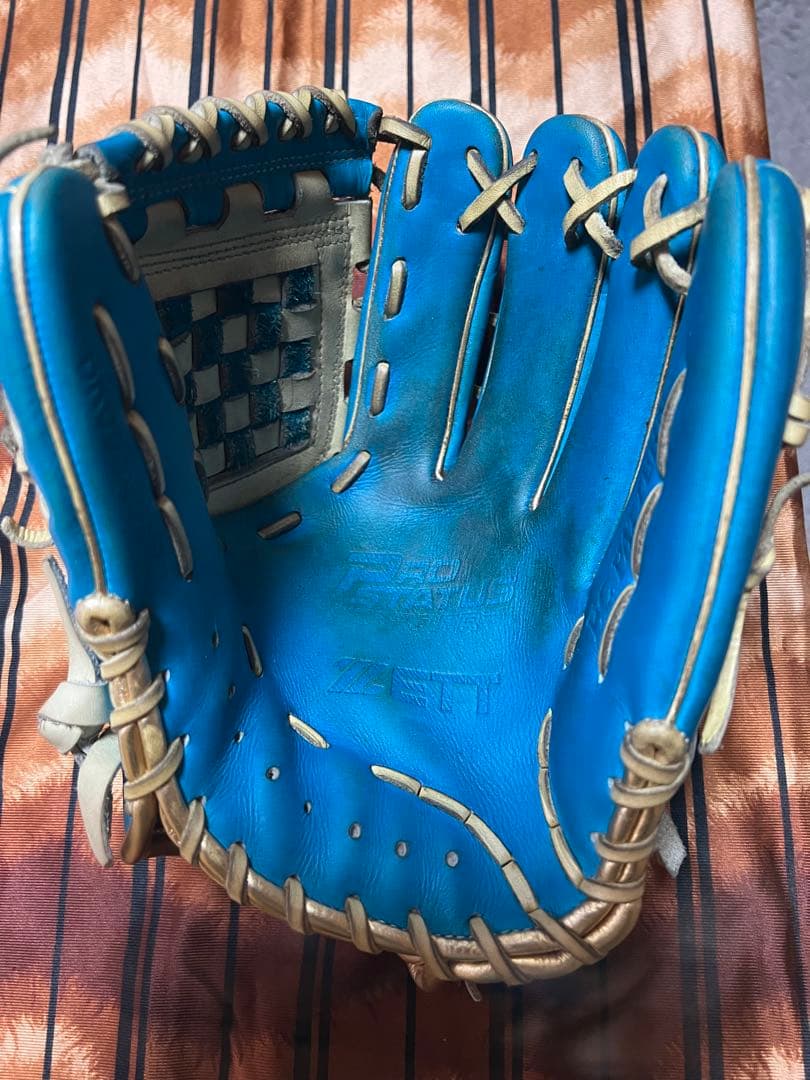 ZETT 源田モデル限定　父の日モデル　軟式グローブ