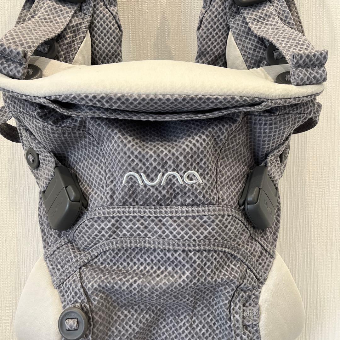 nuna　抱っこ紐　ベビーキャリア　カドル　クリック