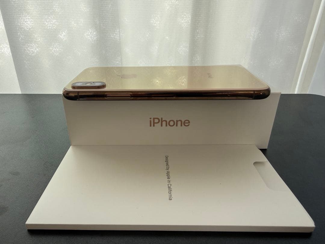 Apple iPhone Xs 64GB ゴールド 電池79% SIMフリー