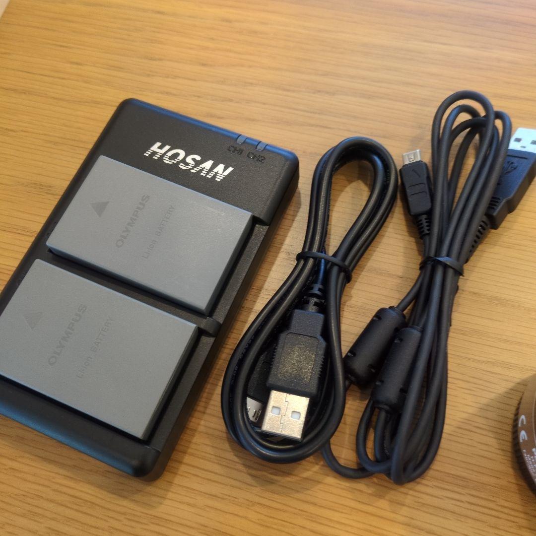 OLYMPUS OM-D E-M10 Mark 2 レンズ他おまけ※商品状態記載