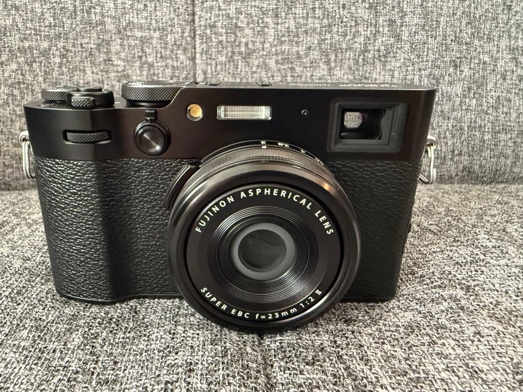 【多言語/修理点検品/値下げ/アクセサリー】FUJIFILM X100VI(黒)