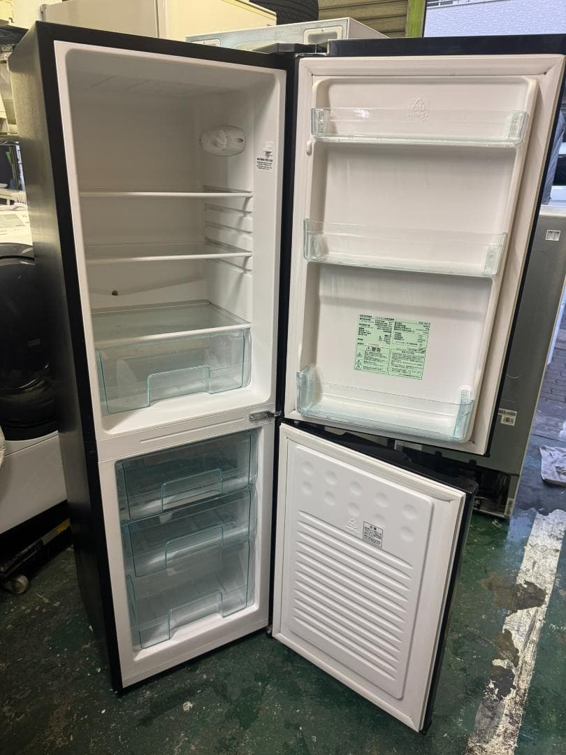 ブラック 冷蔵庫 下冷蔵上冷凍