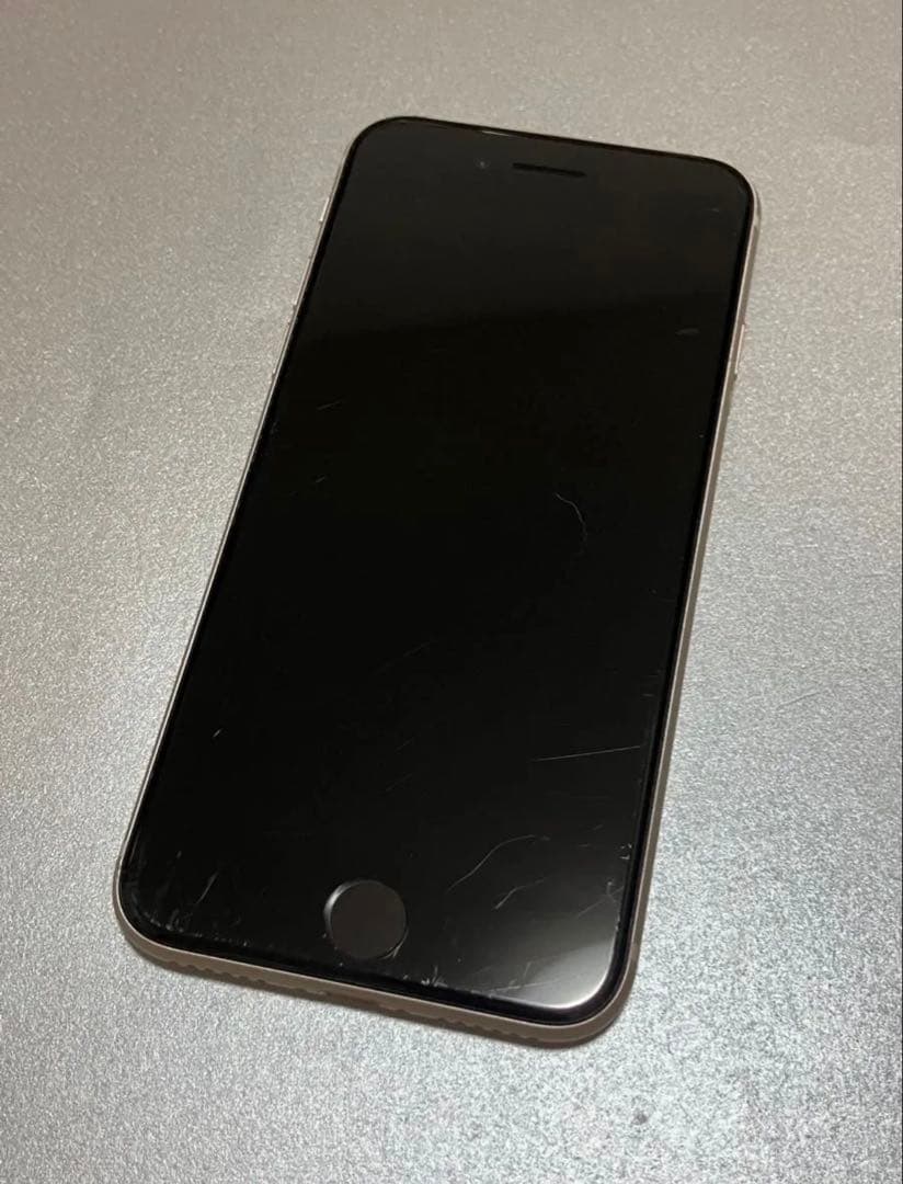 【バッテリー最大100%】iPhone SE 第3世代 64GB スターライト