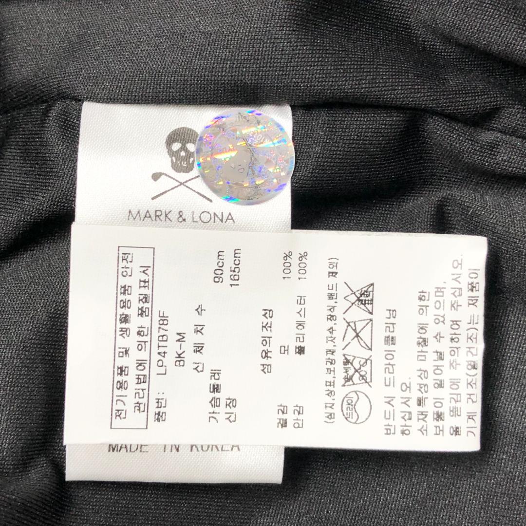 ○★新品未使用　MARK&LONA　防風 クルーニット　38　ブラック