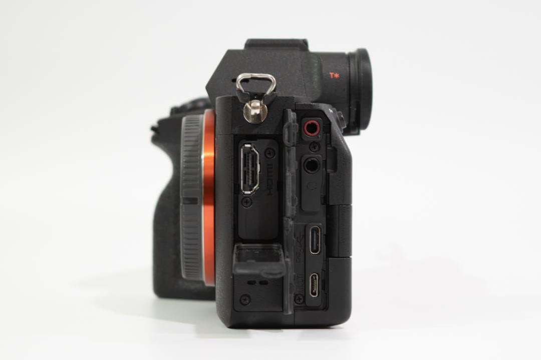 SONY α7IV ILCE-7M4　ボディ