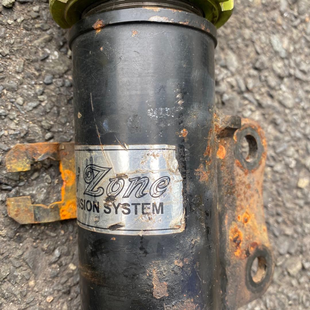 Zone サスペンションシステム コイルスプリング付き