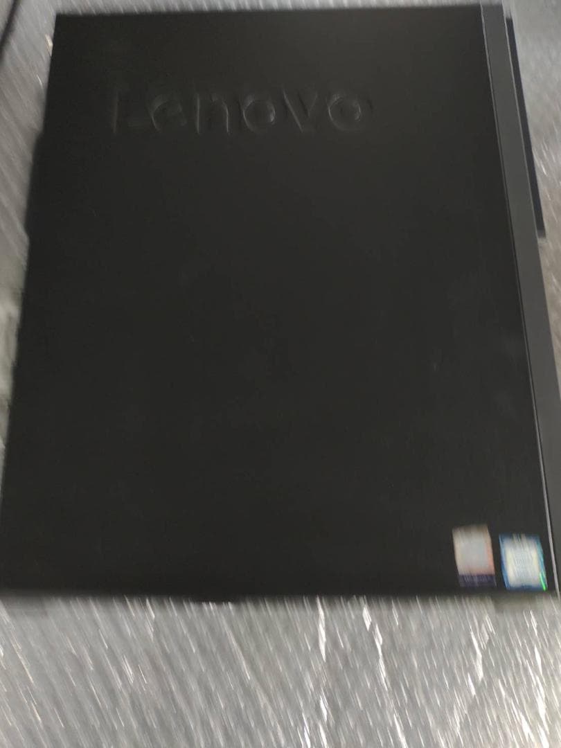 Windowsデスクトップ Lenovo ThinkCentre M720s Small i5 8400