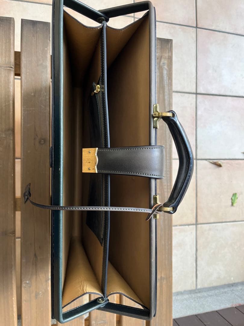 y*k様 万双　薄型ダレスバッグ　細マチダレス　別注　グリーン　ブライドルレザー