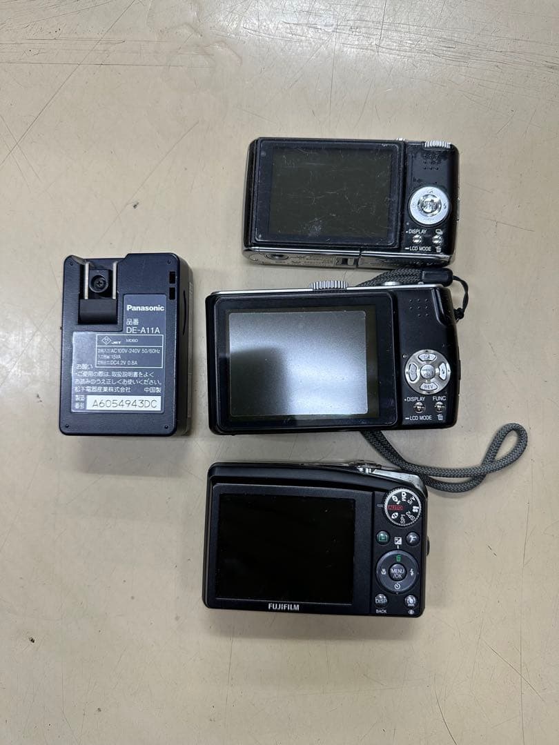 Panasonic LUMIX & Fujifilm FINEPIX 3台セット