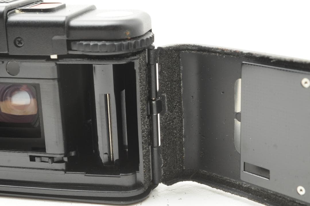 OLYMPUS オリンパス XA & フラッシュA11 コンパクトフィルムカメラ