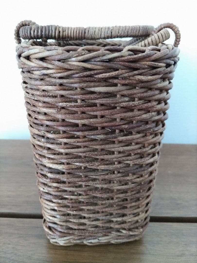 青森　宮本工芸　あけびカゴバッグ