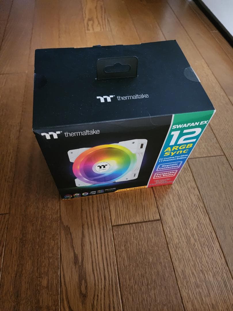 PC用ファン・クーラー Thermaltake SWAFAN EX 12 ARGB Sync
