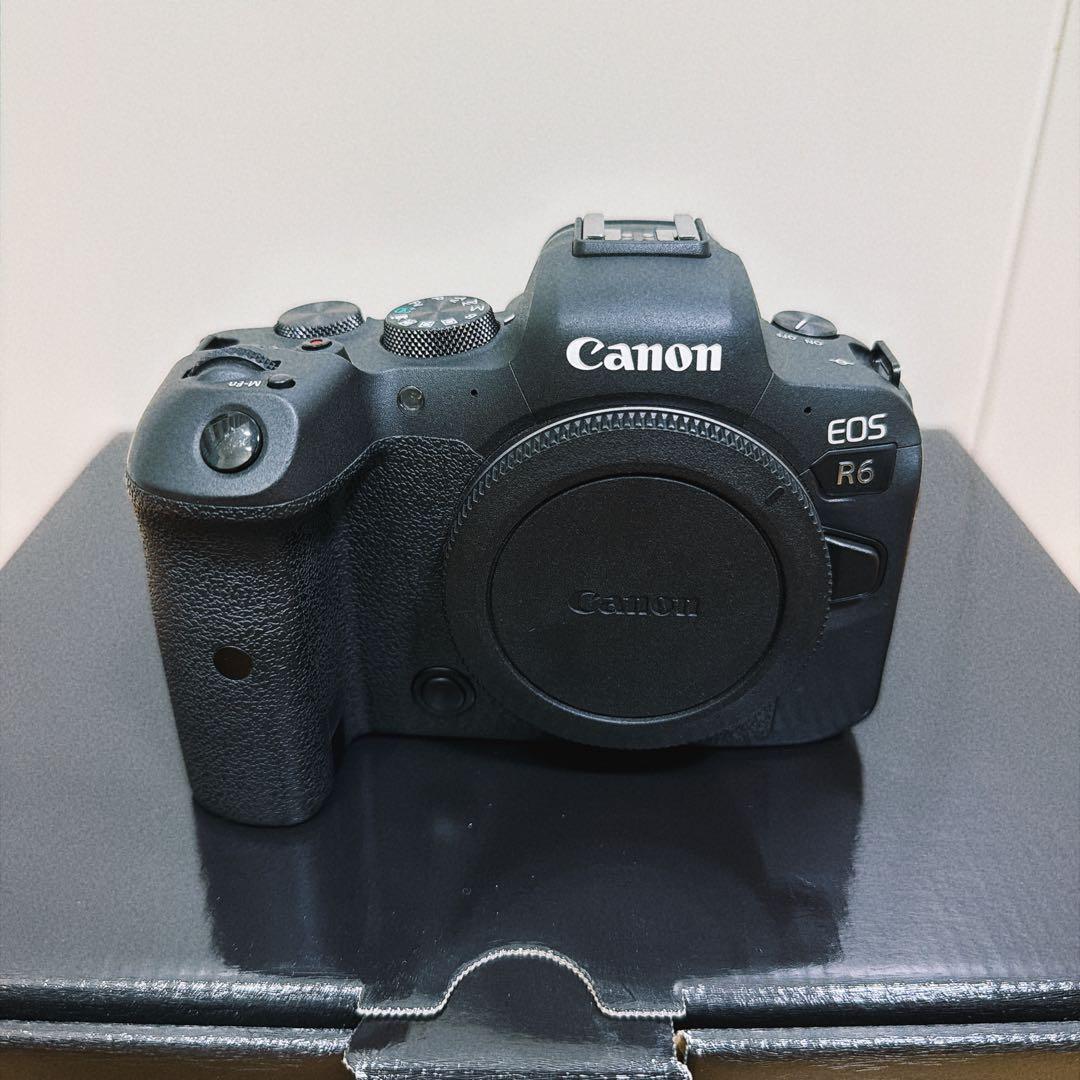 Canon EOS R6 ボディ本体 中古品