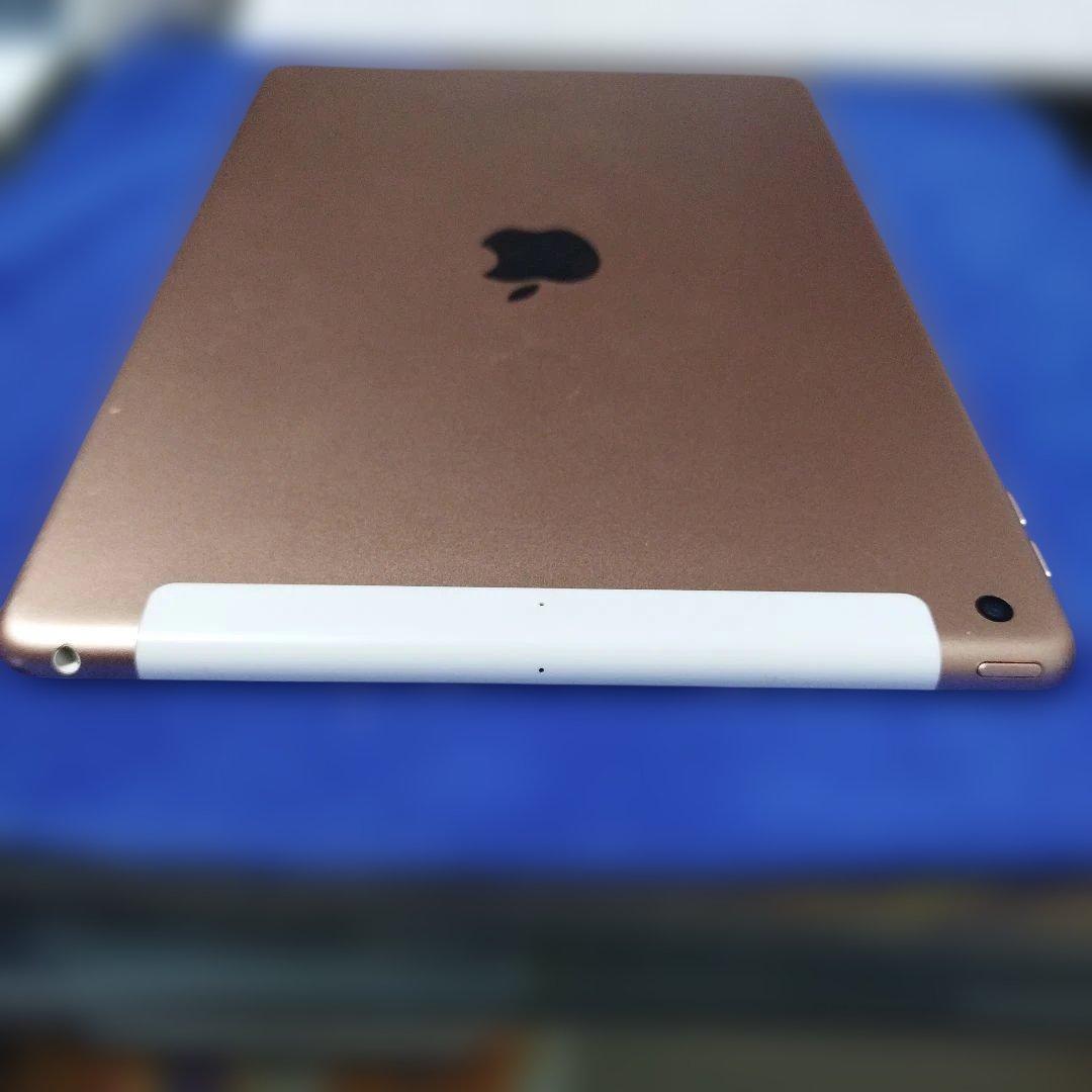 iPad 第7世代 セルラーモデル 32GB