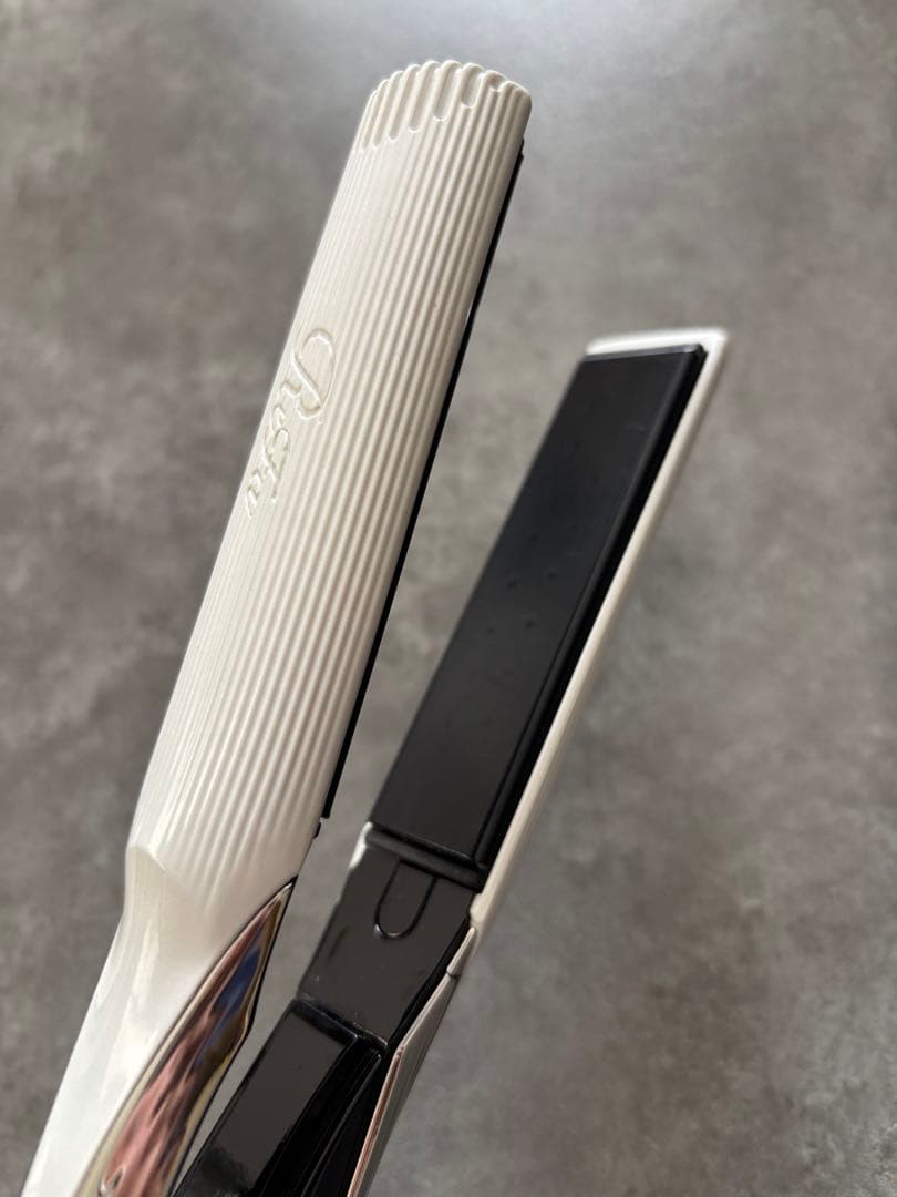 【⭐️箱不要¥500割引】MTG リファ　ReFa ストレートヘアアイロン①