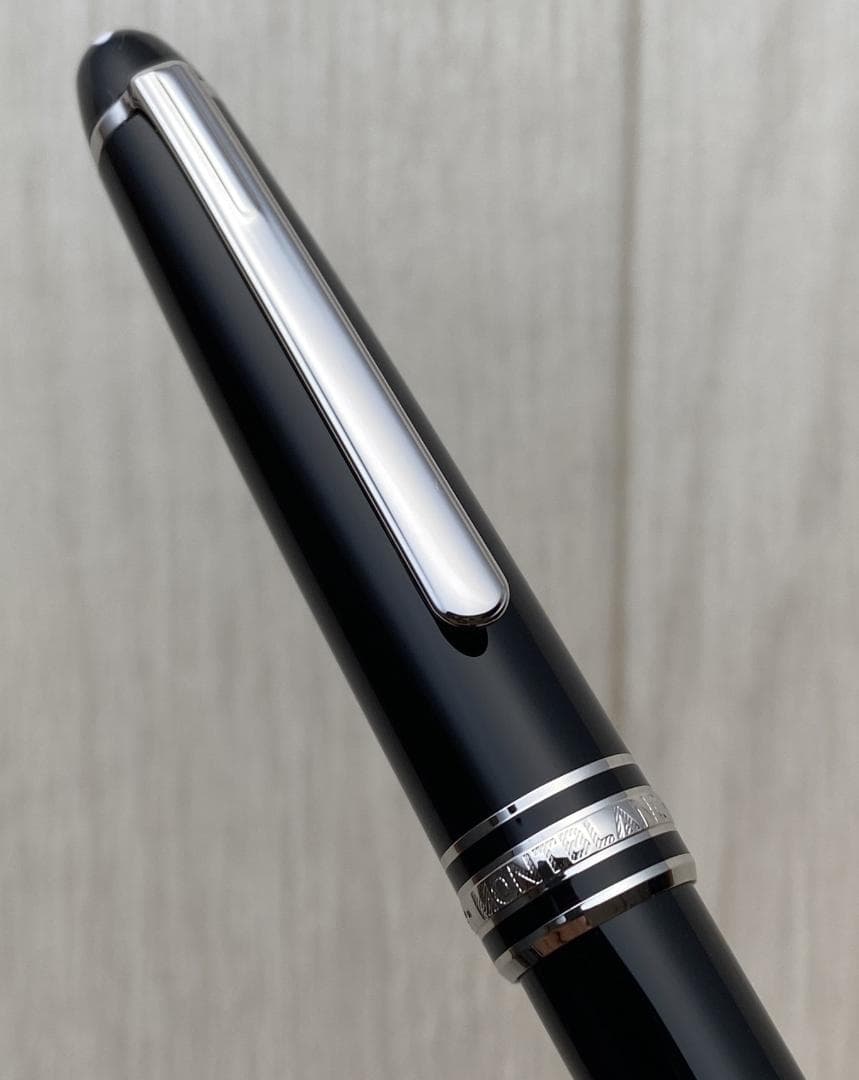 現行品　未使用に近い モンブラン プラチナライン P164 ブラック ボールペン