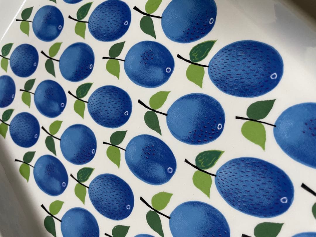 グスタフスベリ　プルーヌス　スクエアプレート