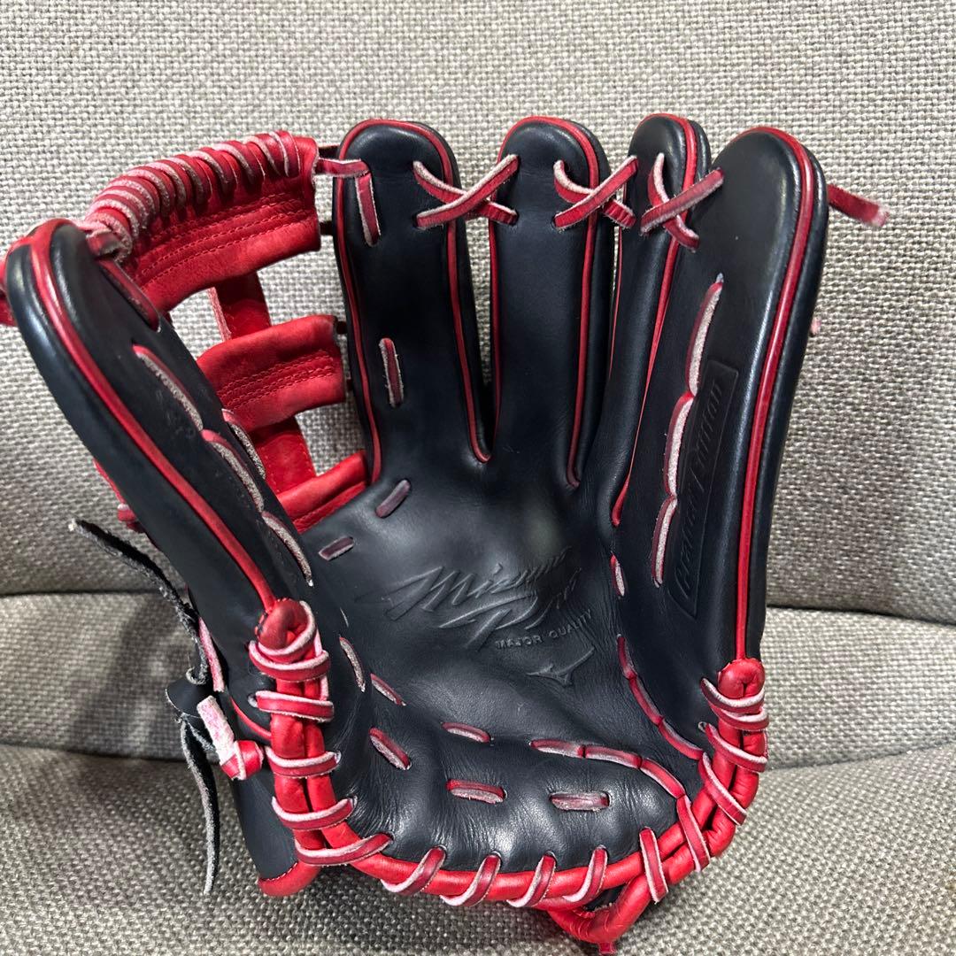 【中古】ミズノプロ 一般軟式用 内野グローブ A・ライリーモデル