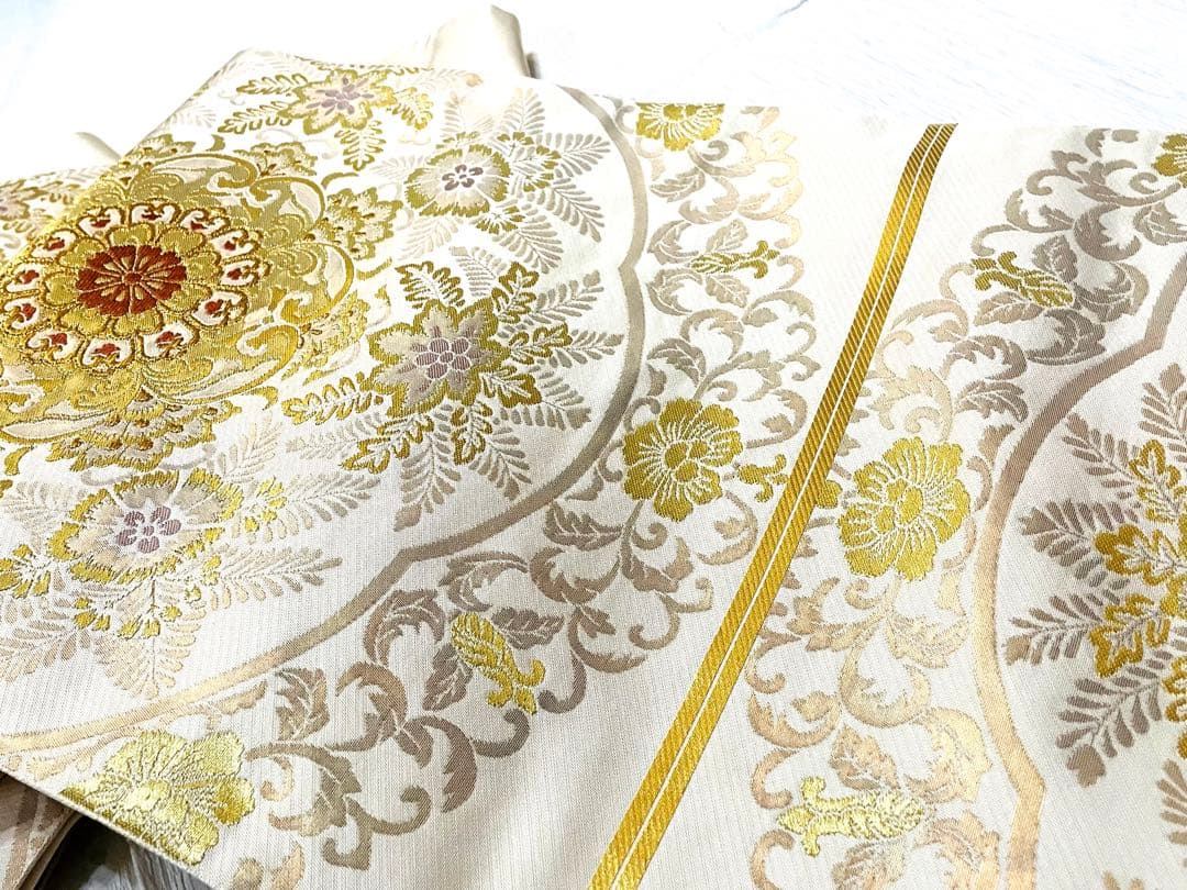 逸品♡ 西陣織　豪華♡金糸　礼装用　正絹　袋帯