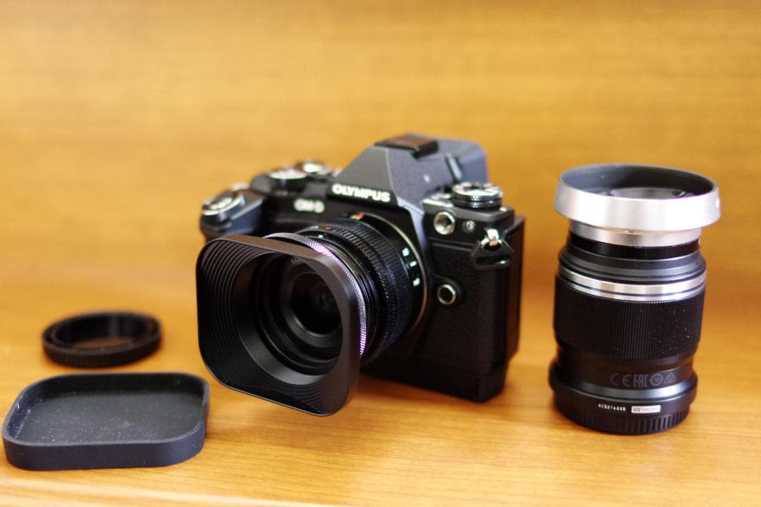 Olympus オリンパス OM-D E-M5 Mark2　レンズ２本セット