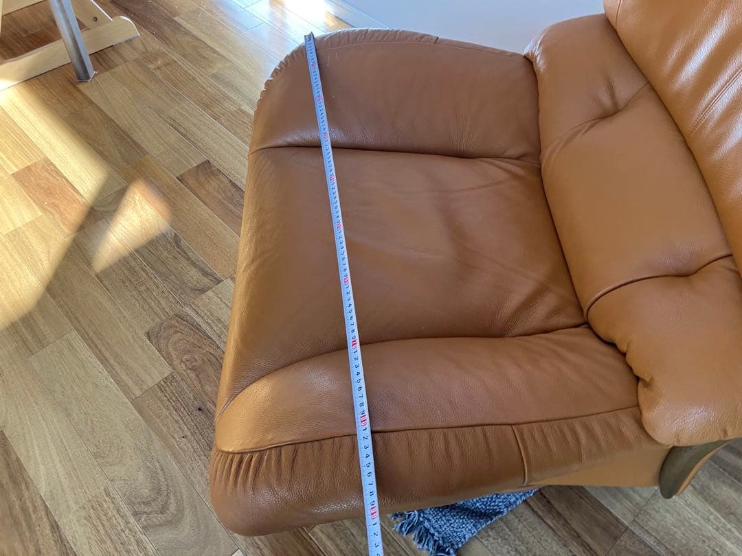 karimoku カリモク 回転 本革レザー 1人掛けソファ ラウンジソファ