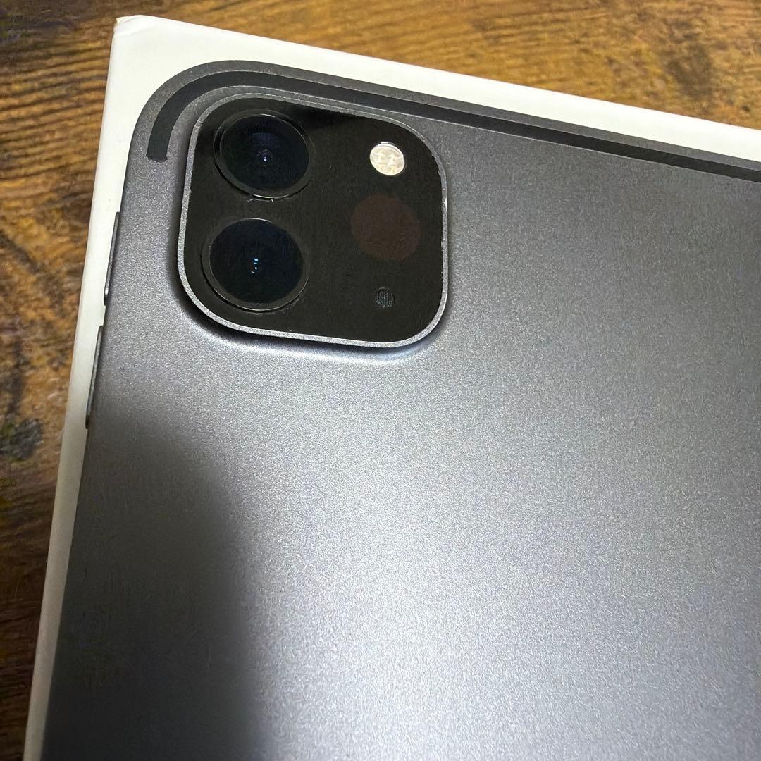 11インチ　iPad Pro(第二世代)