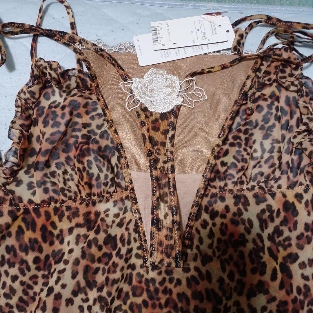 ヒョウ柄キャミソール レース装飾付き