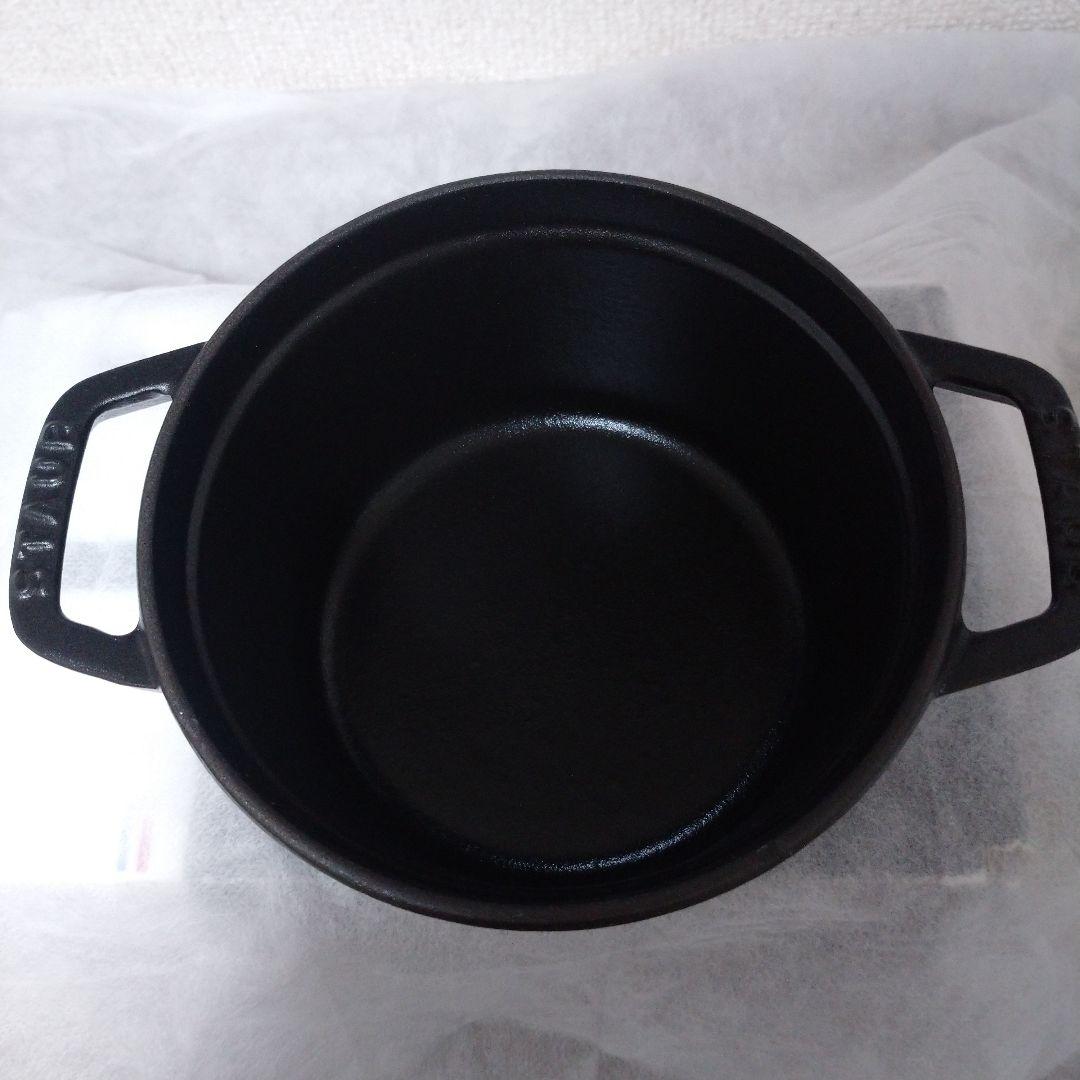 staub ストウブ ピコ ココット ラウンド14cm ブラック