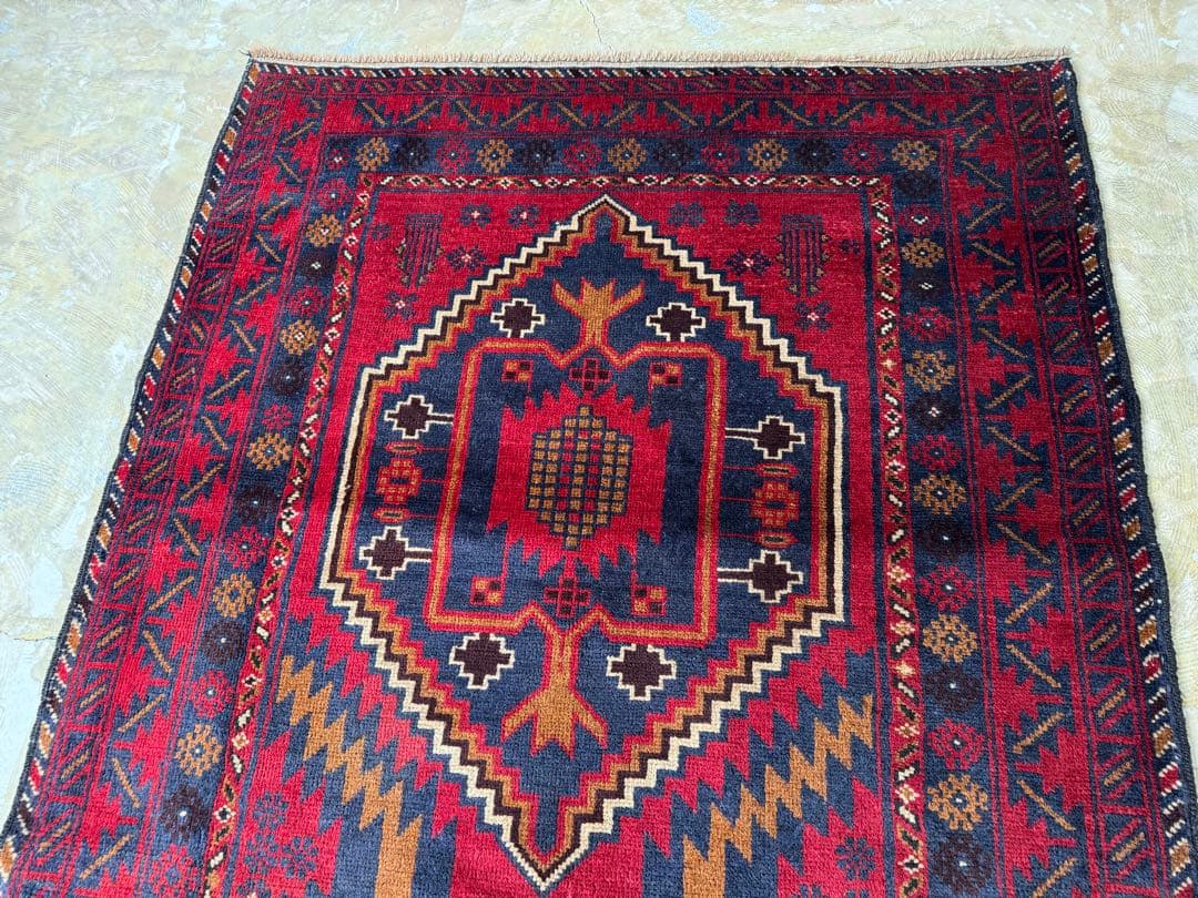 トライバルラグ ヴィンテージ家具 218×114cm 手織り 絨毯 カーペット