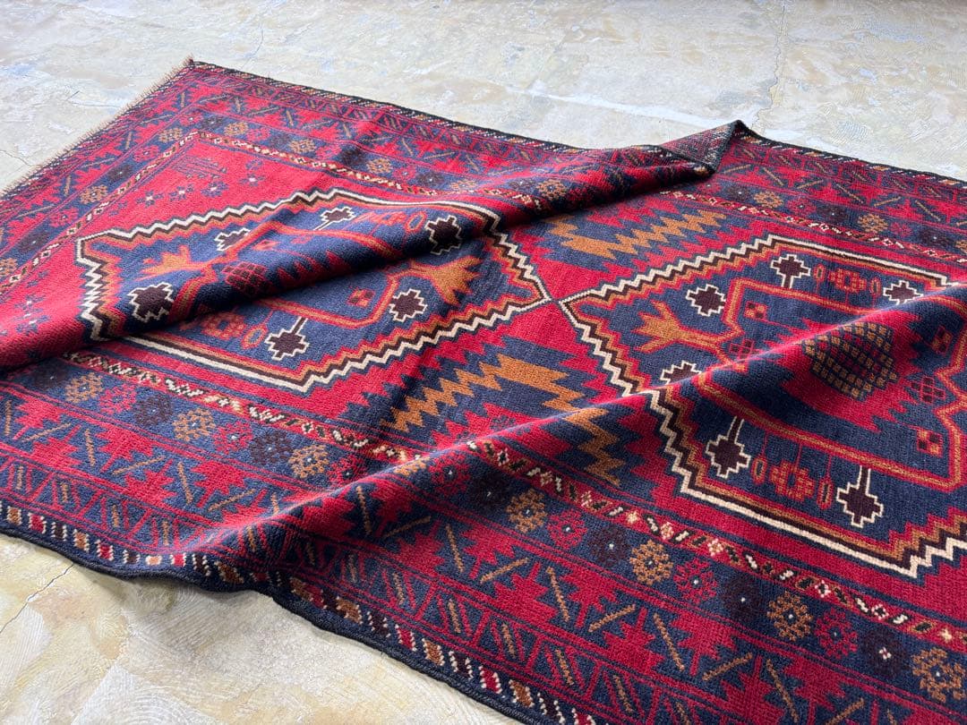 トライバルラグ ヴィンテージ家具 218×114cm 手織り 絨毯 カーペット