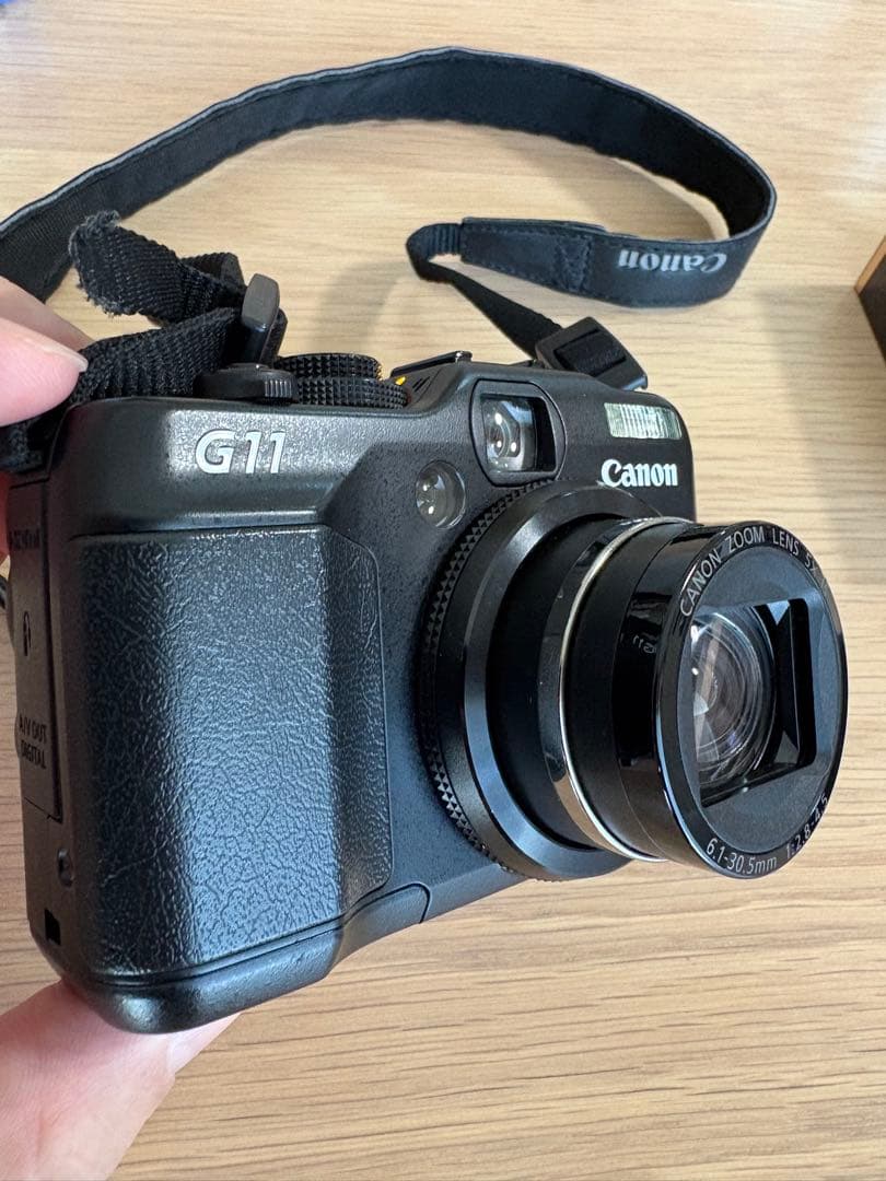 Canon G11 コンパクトデジタルカメラ 本体