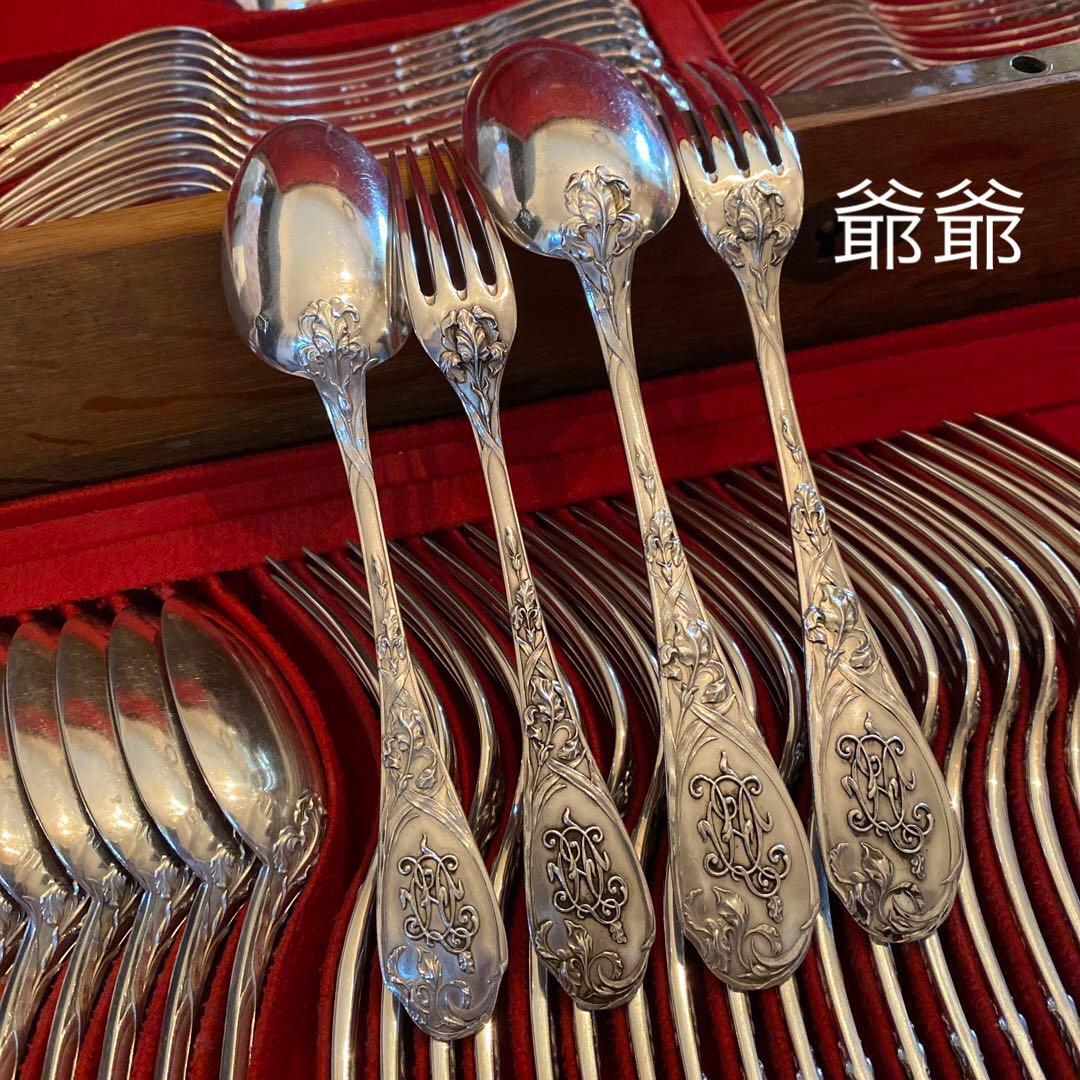 フランス 純銀製／フォーク２本／Puiforcat ピュイフォルカ／「アイリス」