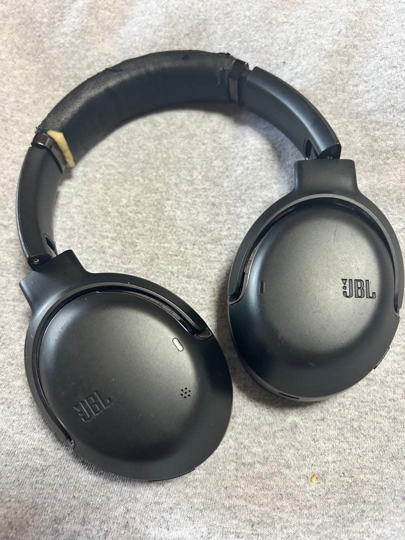 JBL ワイヤレスヘッドホン ブラック