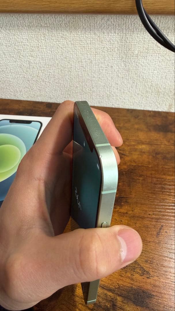 iPhone12 64GB simフリー　バッテリー残量90% 初期化済み