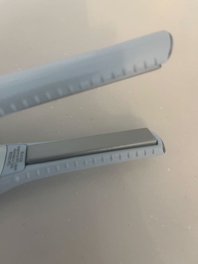 リファフィンガーアイロン ST RE-AS02A（ホワイト）