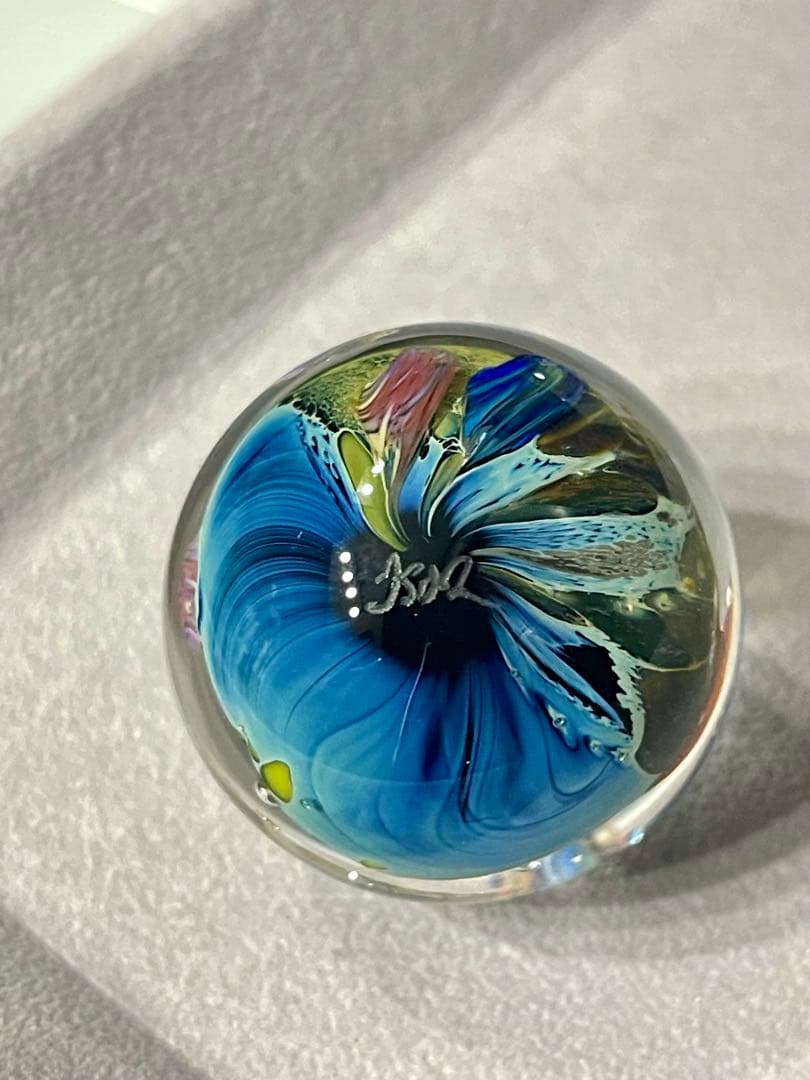 Josh Simpson アート 青と緑の惑星模様 ガラス玉 JS02 作家